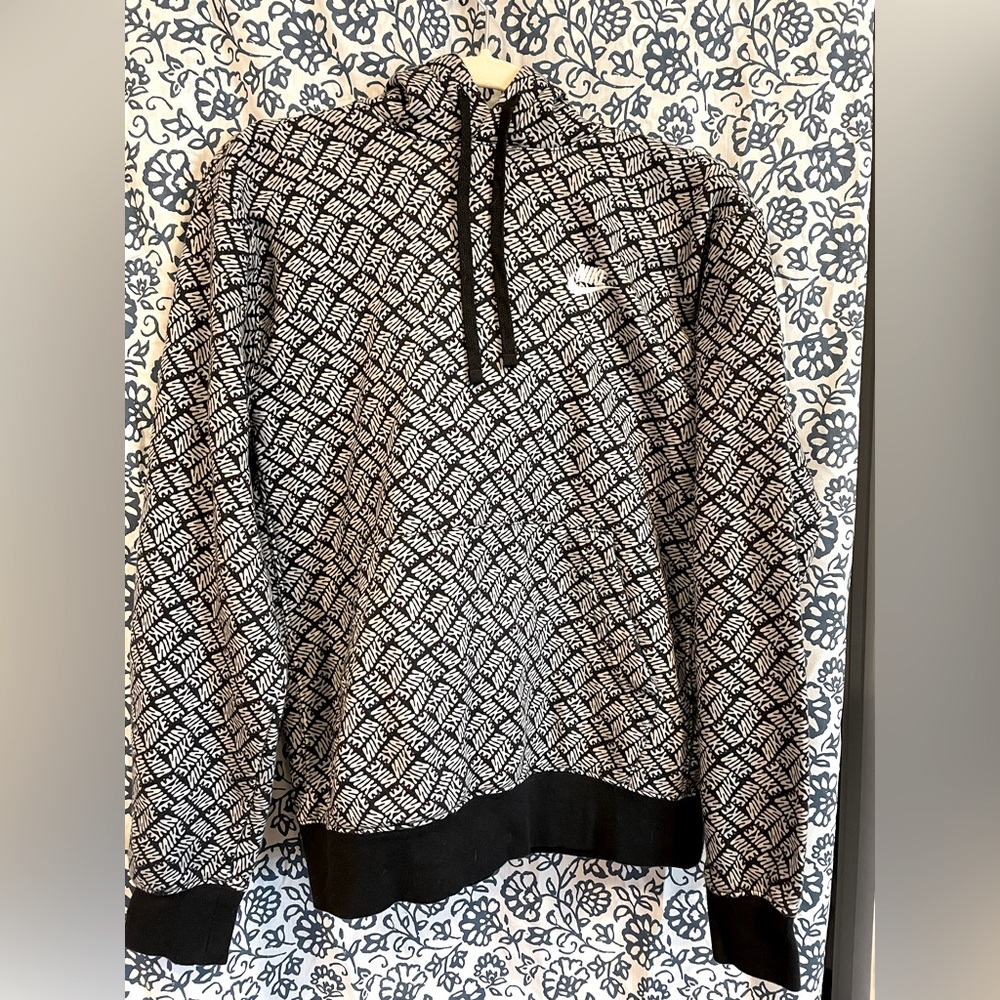 Nike Sportswear Men’s Fleece Hoodie S
